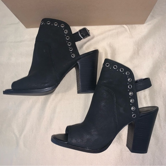 Lucky Brand black peep toe booties size 7.5 - Picture 4 of 9